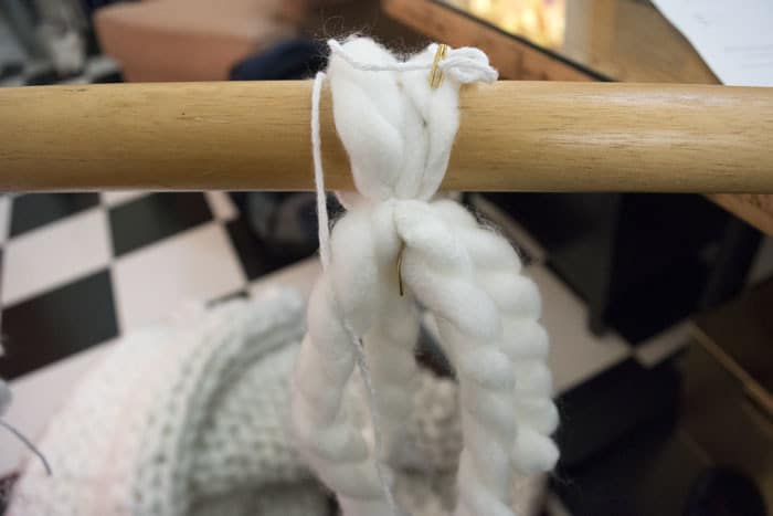 Tying off tassels for chunky knit blanket